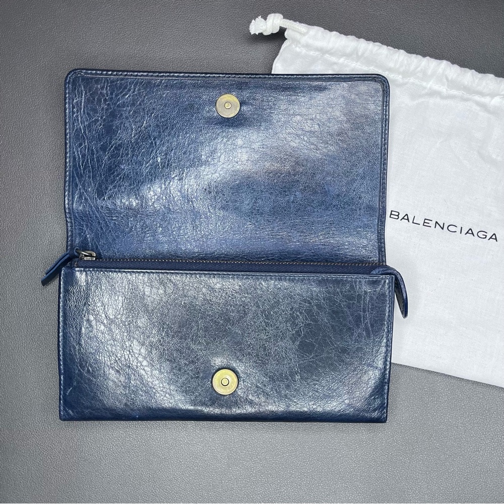 📌SOLD📌Balenciaga Navy Blue Leather Wallet With Dustbag - Picture 10 of 16